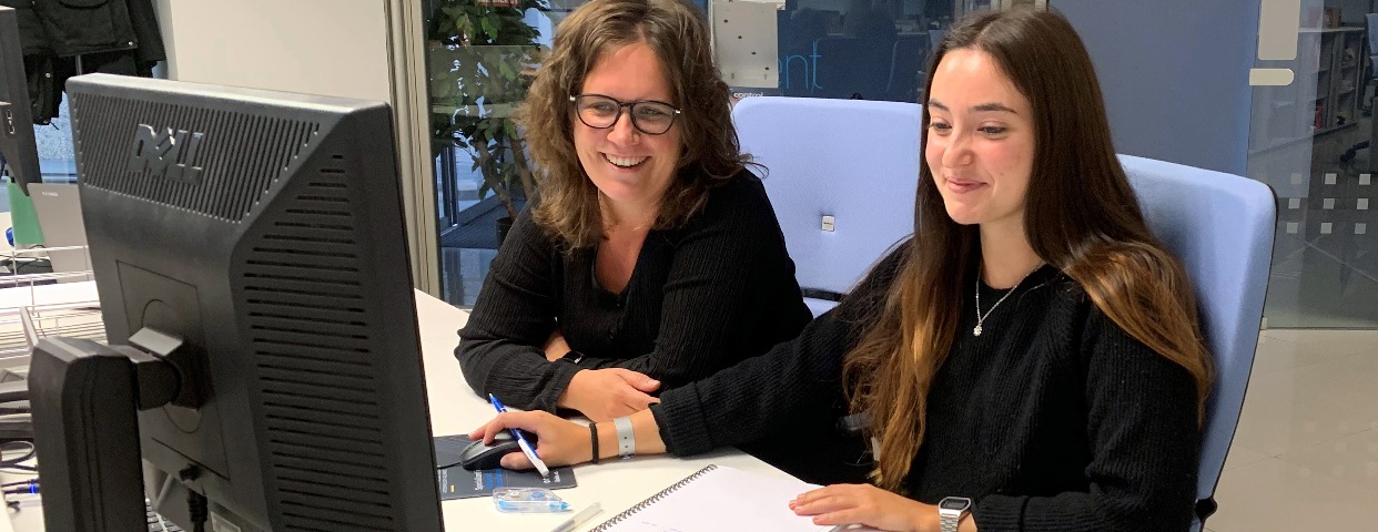 Imagen de cabecera de ¿Estás buscando prácticas, TFG o TFM para el curso académico 2025-2026?