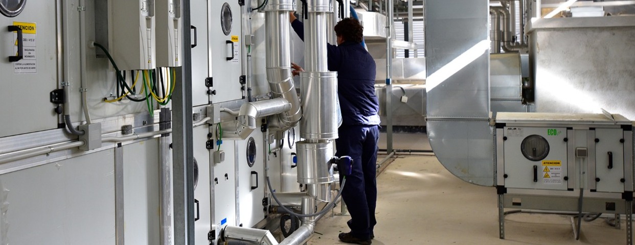 Imagen de cabecera de Técnico/a de Mantenimiento Electromecánico