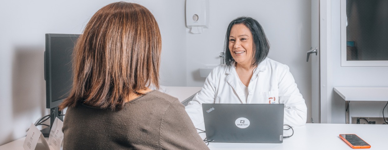 Imagen de cabecera de Médica-o especialista de empresa
