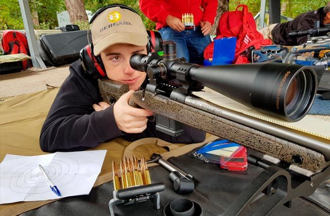 “En Dikar he hecho de mi trabajo mi hobby” Raquel Velasco, Operario Área de Montaje.